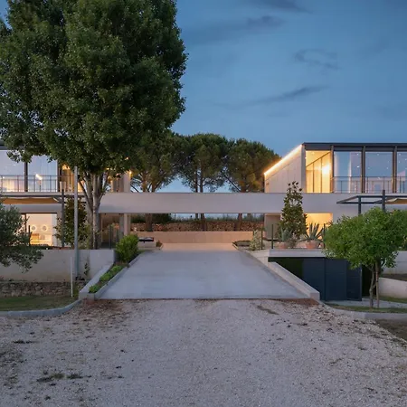 Albina & Domenica ヴィラ ザダル